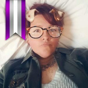 Meet your Posher, Joy